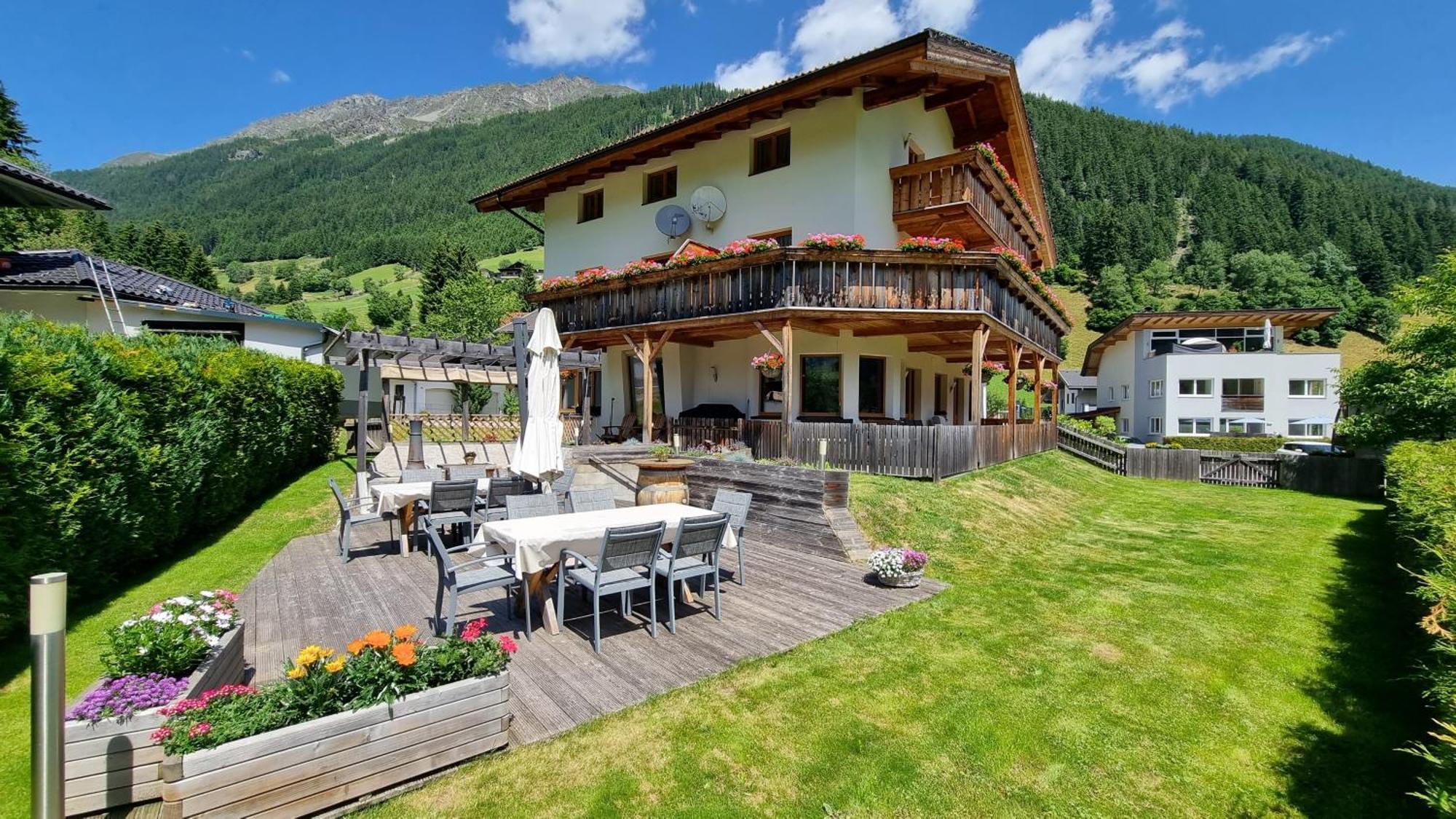גריס אים סלריין Gaestehaus Landhaus Tyrol מראה חיצוני תמונה