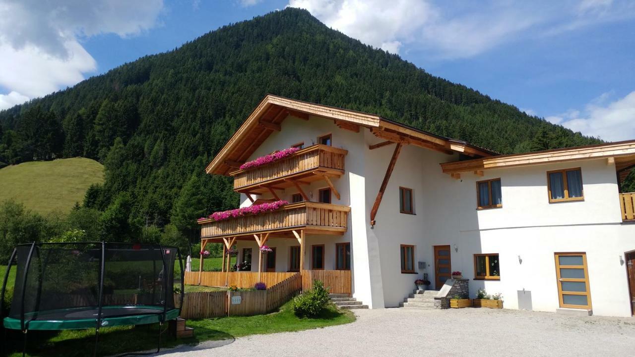 גריס אים סלריין Gaestehaus Landhaus Tyrol מראה חיצוני תמונה